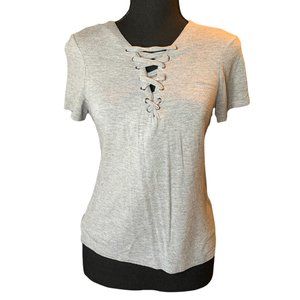 Hot Kiss | Gray Lace-up Shirt